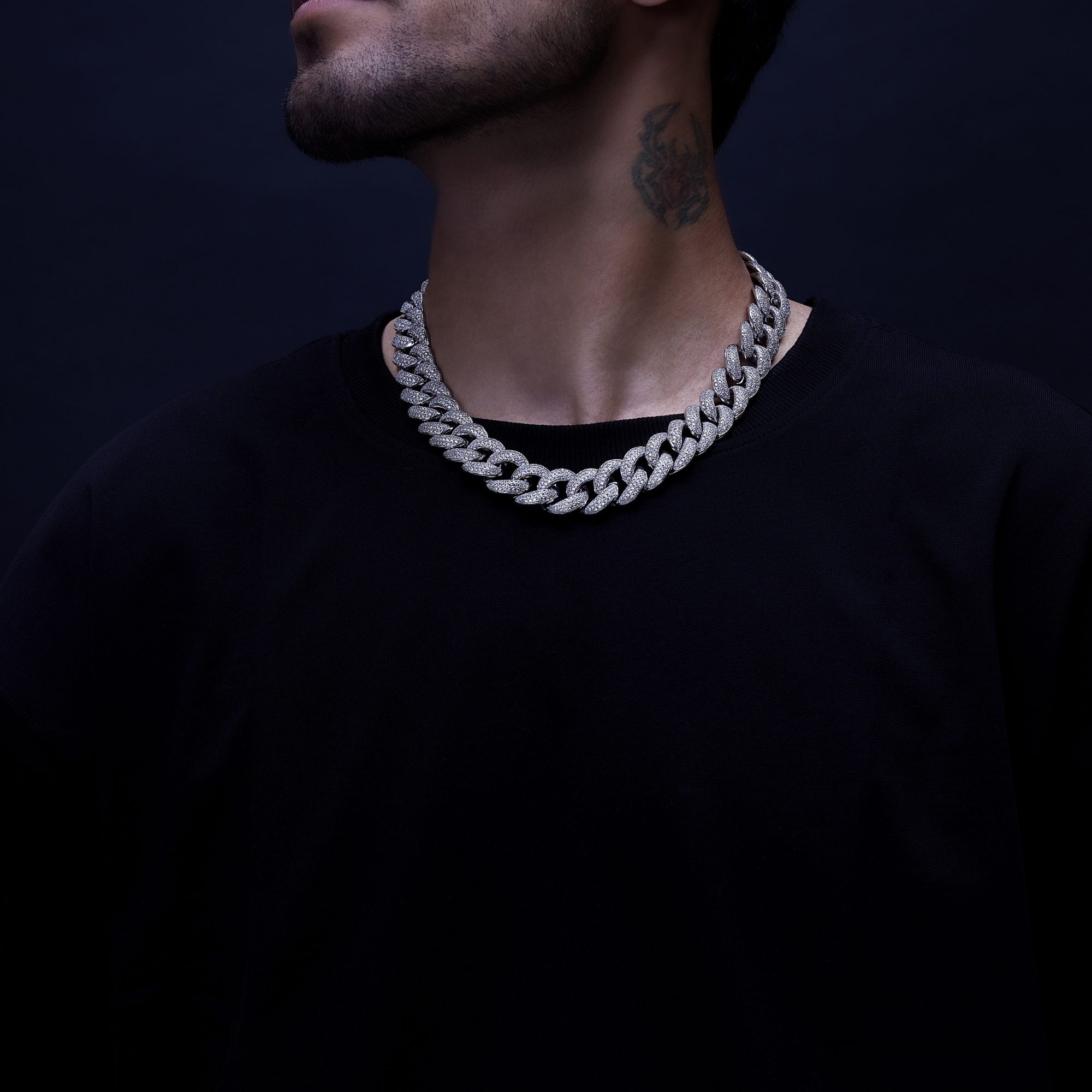 18MM White Gold Cuban Chain
