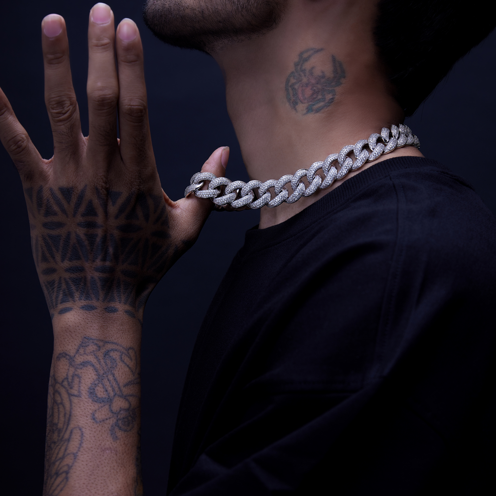 18MM White Gold Cuban Chain